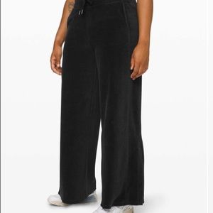 Lululemon Morning restore pants